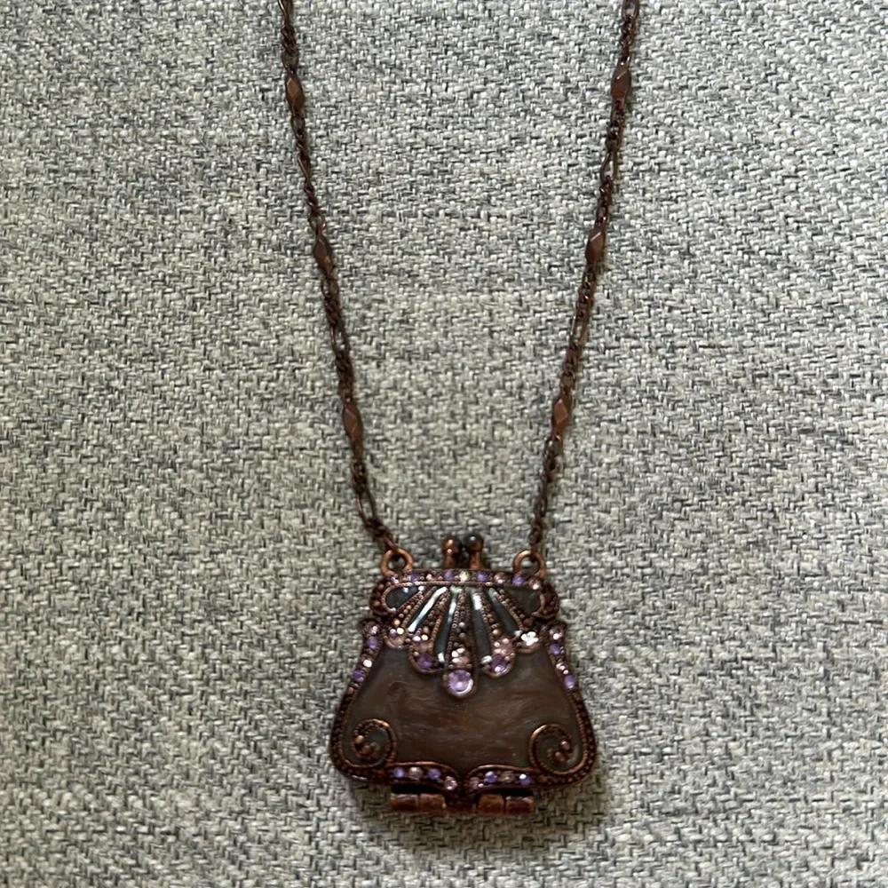Purse necklace